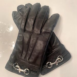 Coach leather gloves